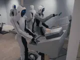Los robots de la empresa 1X.