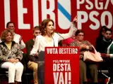 La ministra de Hacienda y vicepresidenta primera del Gobierno, María Jesús Montero, interviene en un mitin en la pasada campaña electoral gallega.