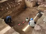 Arqueólogos peruanos han descubierto un milenario recinto ceremonial