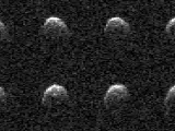 Serie de imágenes del asteroide 2008 OS7 antes de su paso cerca de la Tierra.