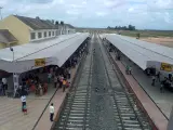 Imagen de la estación de tren de Dumka, en la India.