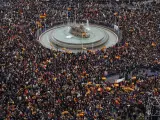 Foros y asociaciones cívicas han convocado este sábado una manifestación en Madrid contra "el deterioro político, institucional y social" de España con el Gobierno del PSOE y a la que se han sumado el PP y Vox.