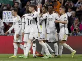 Los jugadores del Real Madrid celebran el gol de Vinicius Jr. ante el Celta.