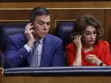 Pedro Sánchez y María Jesús Montero participan en la sesión de control al Gobierno en el Congreso de los Diputados