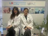 Rosa Alcobendas, responsable de la Unidad Multidisciplinar Enfermedades Raras, y Susana Noval, directora médica del Hospital de La Paz