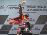 Jorge Mart&iacute;n celebra la victoria en Portugal.
