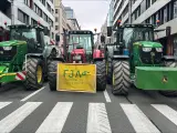 Varios tractores en el barrio europeo de Bruselas.