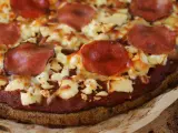 Pizza con base vegetal, lentejas, calabacín o brócoli son algunas alternativas a la harina de cereales para hacer pizzas.