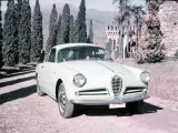 El Alfa Romeo Giulietta Sprint debutó en 1958.