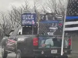 Imagen del presidente Biden, maniatado y amordazado en el portón trasero de una camioneta, que ha difundido Trump en redes sociales.