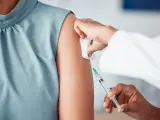 Las vacunas son fundamentales para la inmunización contra determinados virus.