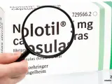 Nolotil es uno de los analgésicos más vendidos en España, donde se comercializa desde 1969. Se receta para tratar el dolor y, en general, suele ser bien tolerado.
