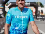 El pentacampeón del Tour de Francia Miguel Indurain tras participar en la segunda etapa de la XX Vuelta Cicloturista a Ibiza. JON IZETA (Foto de ARCHIVO) 14/10/2023