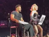 Ricky Martin aparece por sorpresa en el concierto de Madonna.