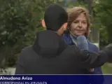 Almudena Ariza, interrumpida por unos espontáneos en Jerusalén.