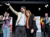 El líder de Izquierda Española, Guillermo del Valle, y la exportavoz socialista y miembro de Izquierda Española, Soraya Rodríguez.