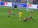 El polémico penalti señalado en el Athletic - Villarreal.