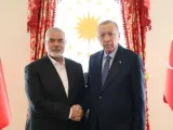 El líder político de Hamás, Ismail Haniye con el presidente de Turquía, Recep Tayyip Erdogan.