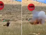 Herido un israelí tras explotar una bomba cuando intentaba quitar una bandera palestina.