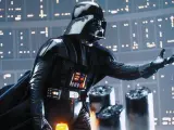 David Prowse como Darth Vader en 'El Imperio contraataca'.