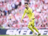 Alex Baena of Villarreal CF looks on during the LaLiga EA Sports match between Athletic Club and Villarreal CF at San Mames on April 14, 2024, in Bilbao, Spain. Ricardo Larreina / AFP7 / Europa Press 14/4/2024 ONLY FOR USE IN SPAIN