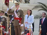 Los reyes Felipe y Letizia asisten a la jura de bandera de Felipe VI por el 40 aniversario de su promoción del Ejército de Tierra