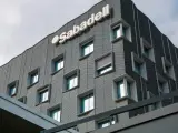 La fusión BBVA-Sabadell competería con CaixaBank en el negocio de autónomos