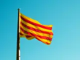 La senyera o señera, la bandera autonómica de Cataluña