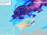 Las temperaturas máximas descenderán este lunes en casi toda España, en zonas del interior nordeste será más acusada esta bajada, mientras que aumentarán en el sur de Baleares y litorales de Cataluña, comunidad donde se prevé chubascos y tormentas localmente fuertes.