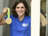 Maialen Chourraut posa con el oro conseguido en Río 2016.