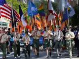 Los Boy Scouts of America marchan en el Orgullo LGTB de Nueva York.