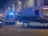 Un individuo le quita el arma a un policía y hiere de gravedad a dos agentes en una comisaría de París.