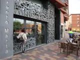 Exterior del bar restaurante de Zamora donde un hombre ha disparado contra un camarero porque no le servía alcohol.