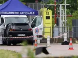 La Policía francesa en el lugar de los hechos.
