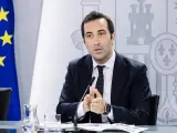 Carlos Cuerpo, ministro de Economía, durante la rueda de prensa posterior al Consejo de Ministros del 14 de mayo.