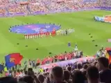 Momento de la pitada al himno de España antes de la final de la Copa de la Reina.
