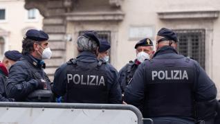 Agentes de la Policía italiana.