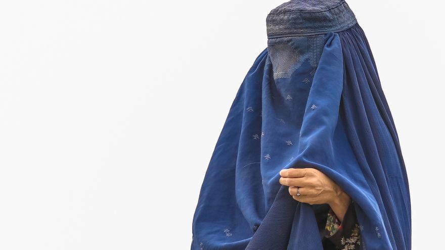 Imagen de archivo de una mujer afgana.