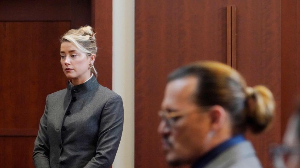 Johnny Depp and Amber Heard, during a trial session.
