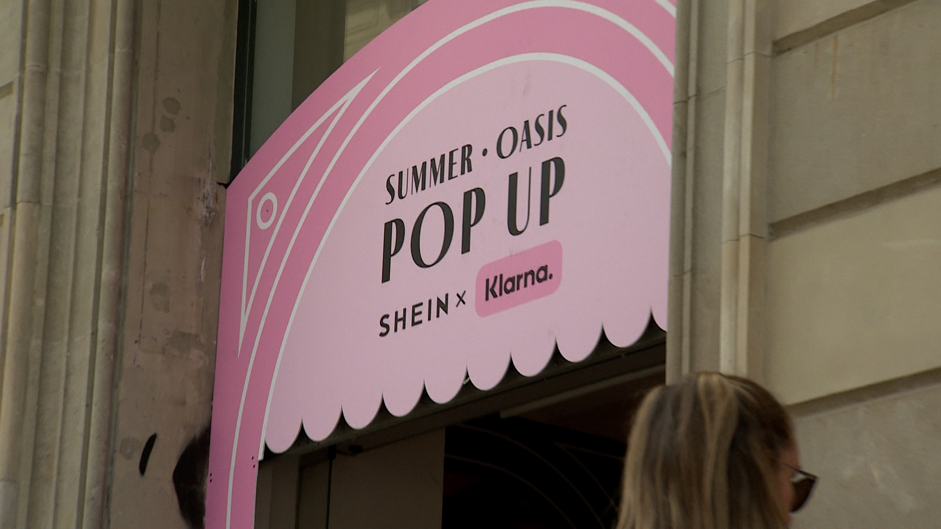 Queues at the new Shein store in Barcelona during its first weekend