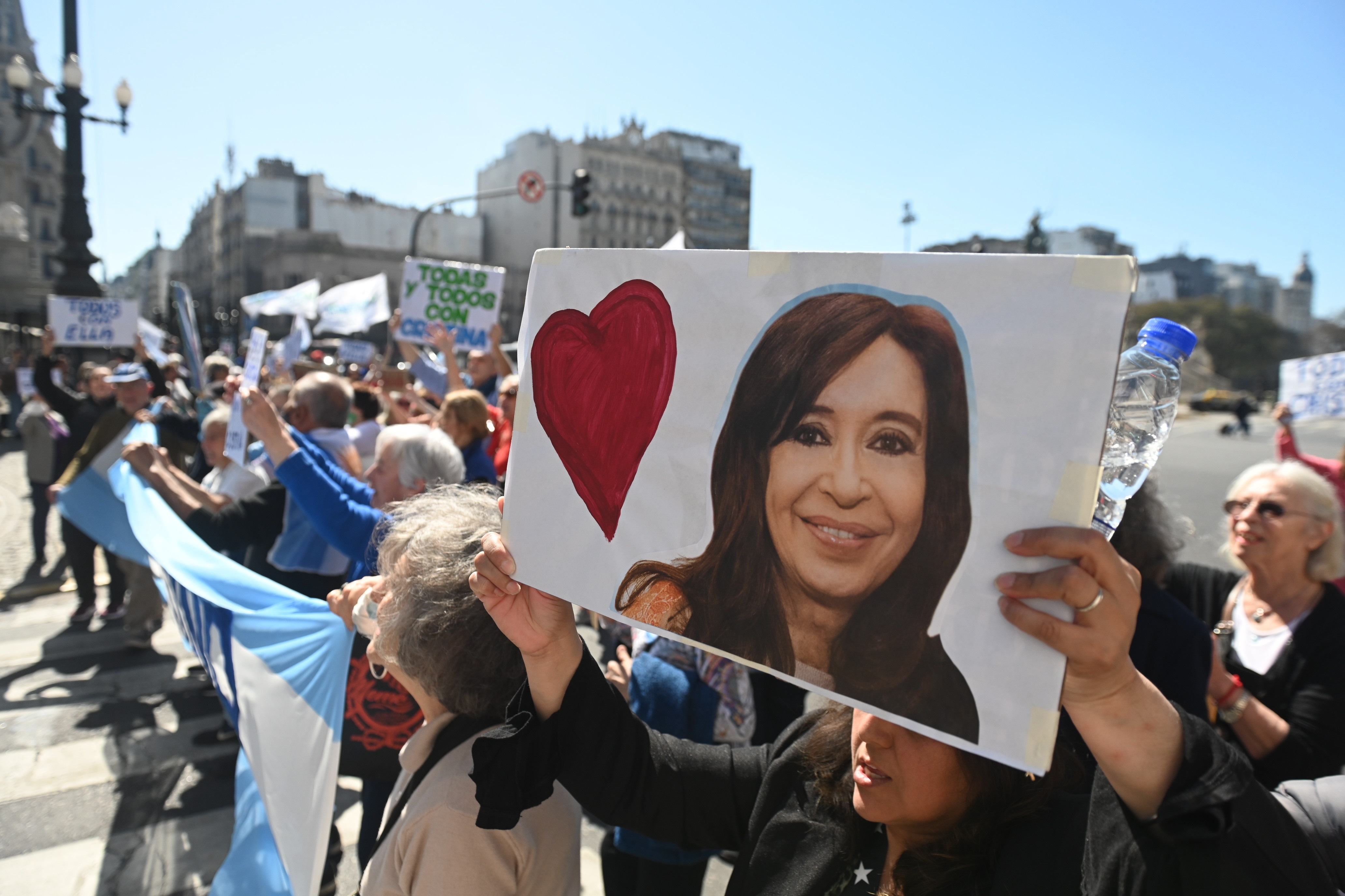 การสาธิตการสนับสนุน Cristina Fernández ในบัวโนสไอเรส