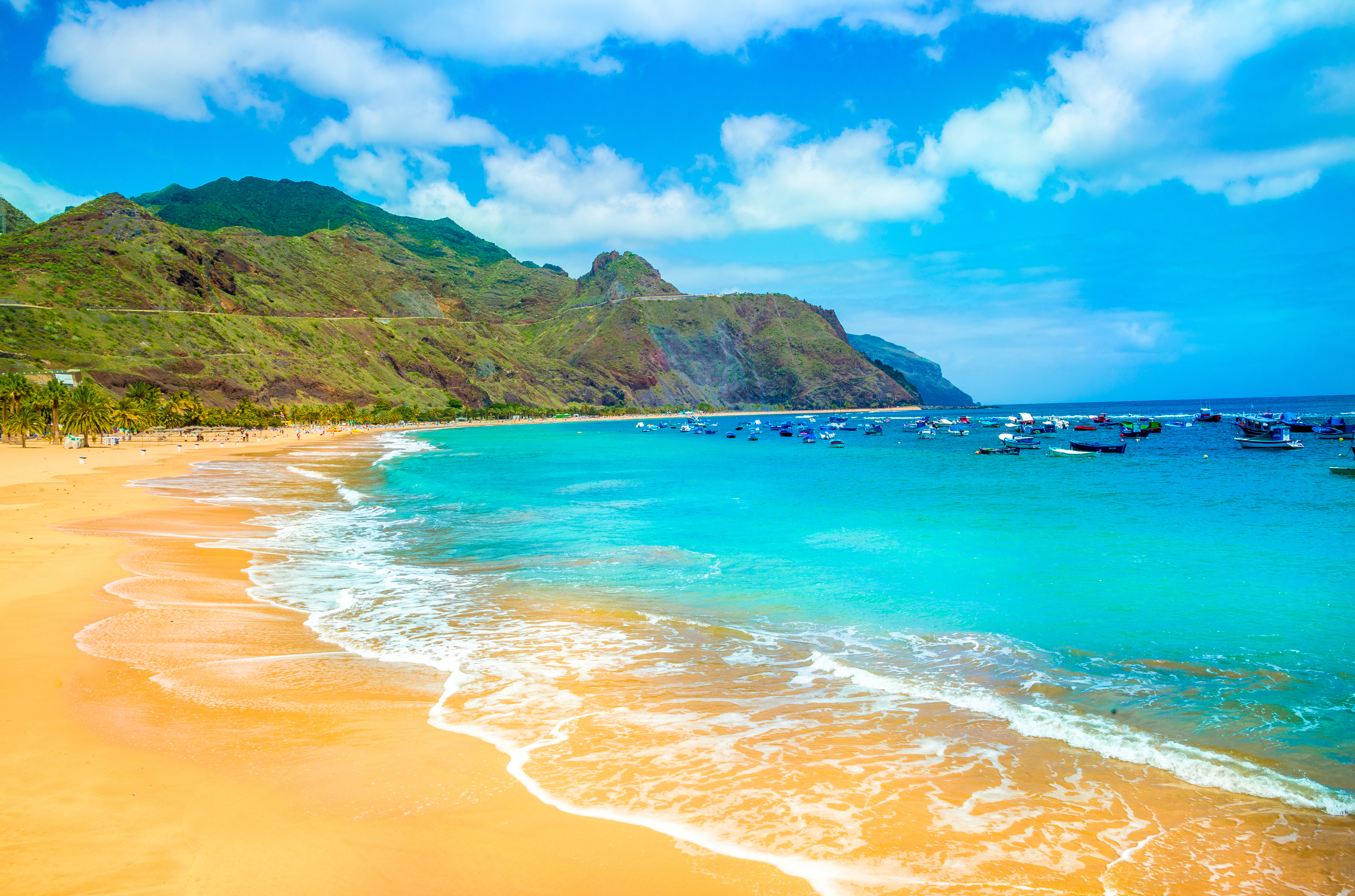 Tenerife ofrece playas paradisíacas donde perderse.