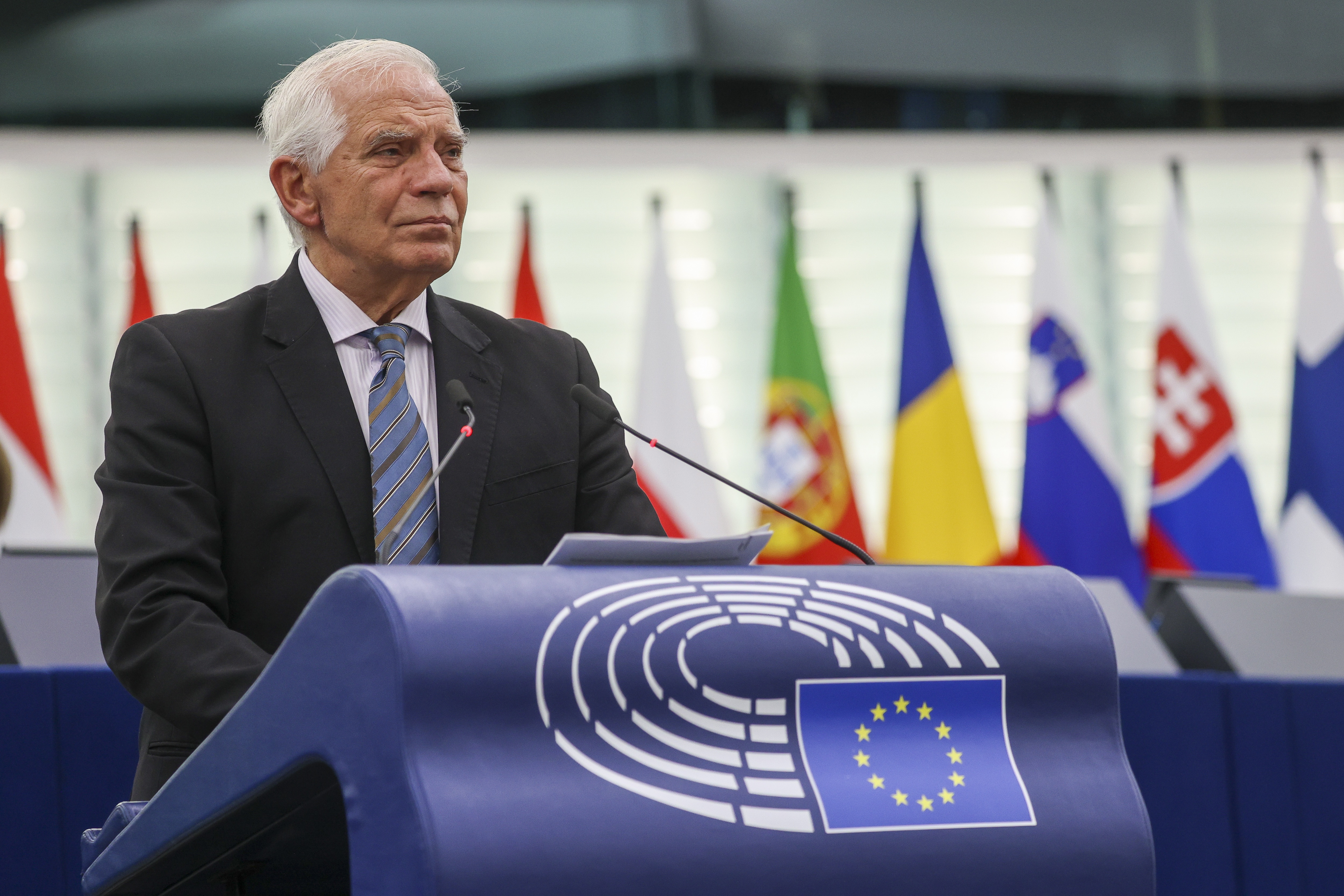 Josep Borrell durante una sesión sobre la guerra de Ucrania en el Parlamento Europeo.