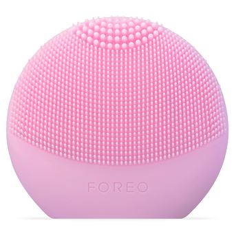 The Foreo Luna, designed for deep skin cleansing.