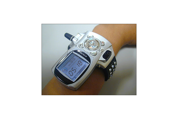 El Irreversible F88 Wrist Watch Mobile Phone