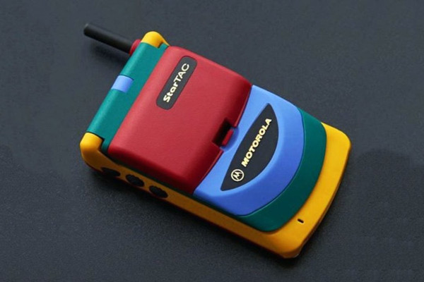 'Colourful' Motorola StarTAC Rainbow
