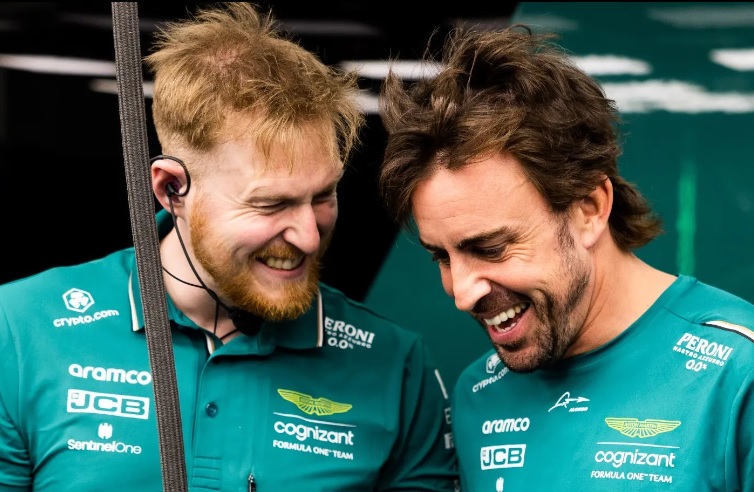 Mikey Brown shares feelings with Fernando Alonso during the Bahrain Grand Prix.