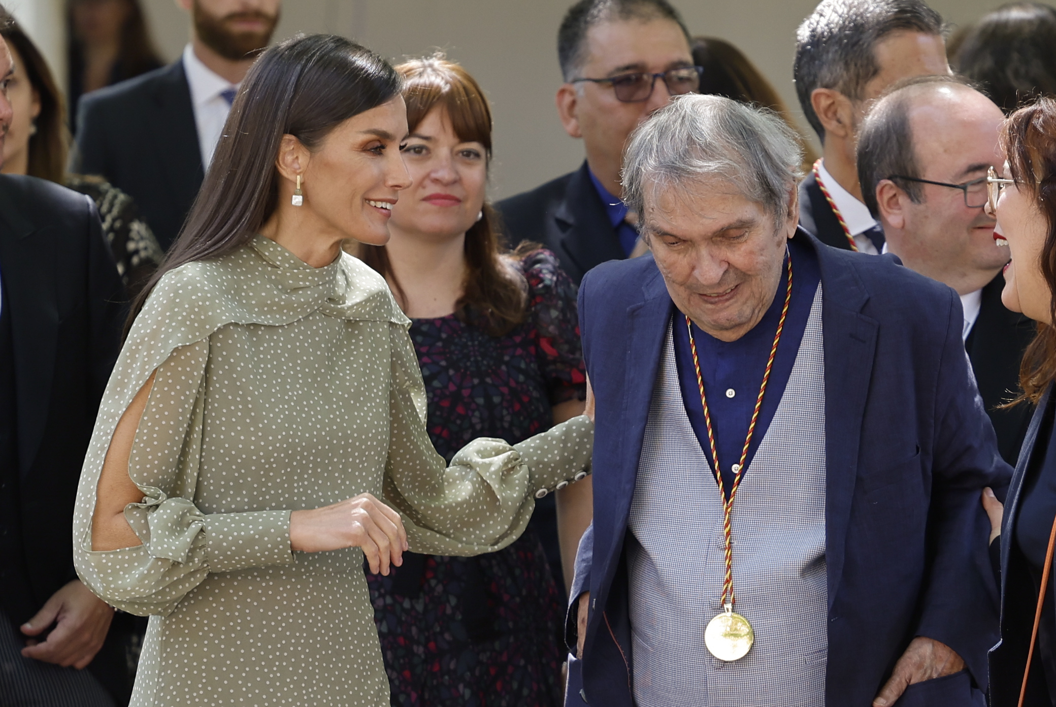 Queen Letizia with the 2022 Cervantes Prize, the writer Rafael Cadenas